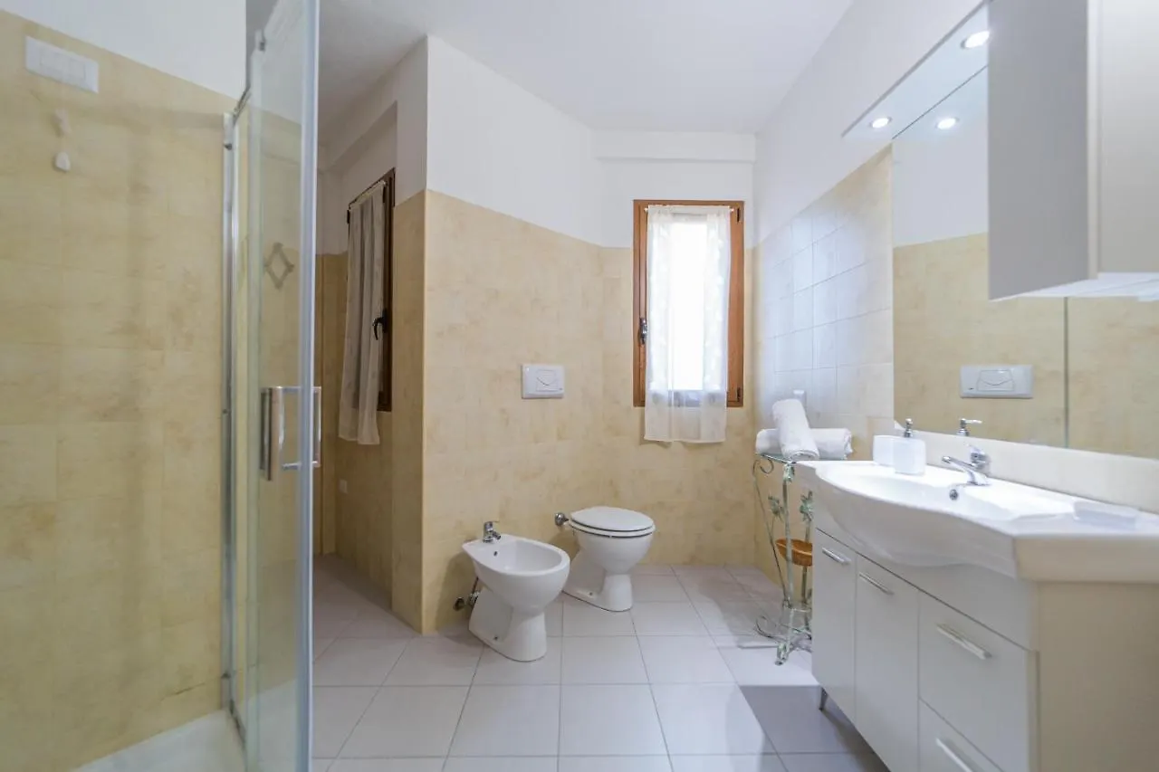 Holiday home Isola Che Non C'E Trilocale Casa Vacanze 80 Mq Con Terrazza La Maddalena Sardegna